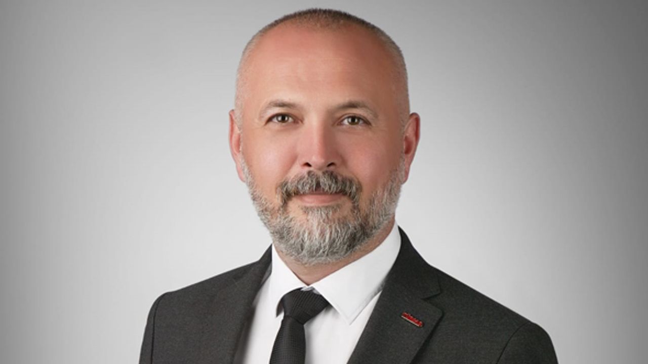 TÜRSAB’da İsmail Kalkandeler, Saraçoğlu'na rakip oluyor