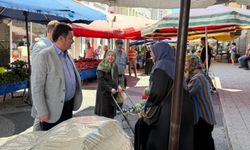 Başkan Aydın, Muradiye Pazarı’nda esnaf ve vatandaşla buluştu