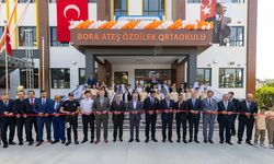 Bora Ateş Özdilek Ortaokulu düzenlenen törenle açıldı