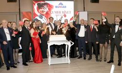 Cumhuriyet’e değer katan isimler ödüllendirildi