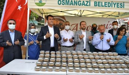 Osmangazi Belediyesi’nin aşure geleneği sürüyor
