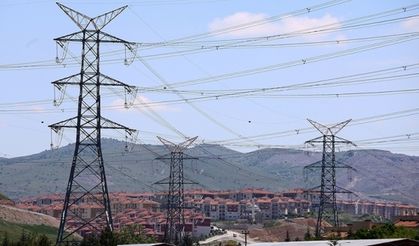 Türkiye'de elektrik tüketimi geçen yıl yüzde 12 arttı