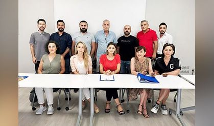 Bursa Sürücü Kursları Derneği’nde bayrak değişimi