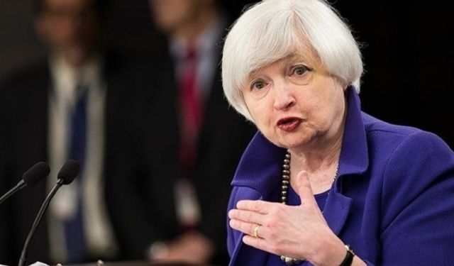 ABD Hazine Bakanı Yellen, tüm banka mevduatlarını sigortalamayı düşünmediklerini söyledi