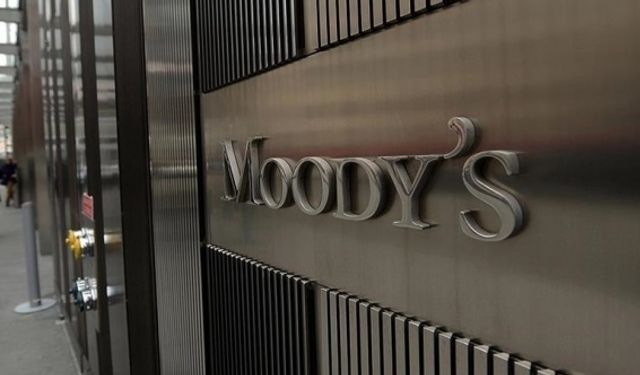 Moody's Türkiye'nin kredi görünümünü yükseltti