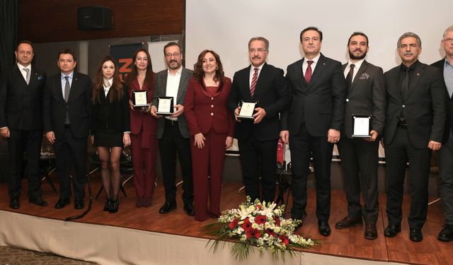 Başkan Aydın: 400 bin yapının dönüştürülmesi gerekiyor