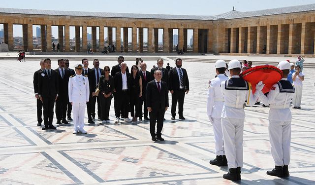 IBIA'dan Anıtkabir’e ziyaret