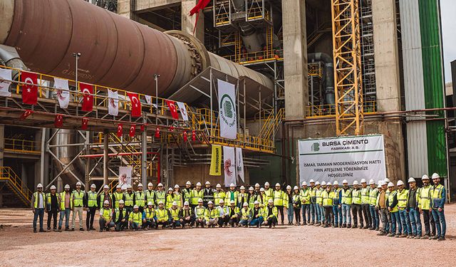Bursa Çimento Modernizasyon Projesi'nde döner fırın ateşlendi