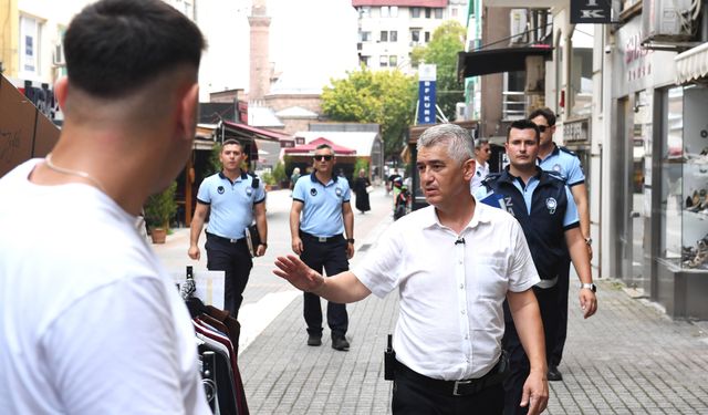 Engelli yolunu kapatanlara ceza yağdı