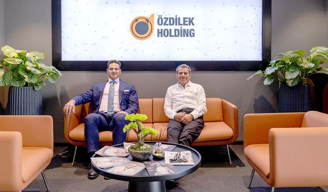 Tahsin Ardıç’tan Özdilek Holding’e ziyaret