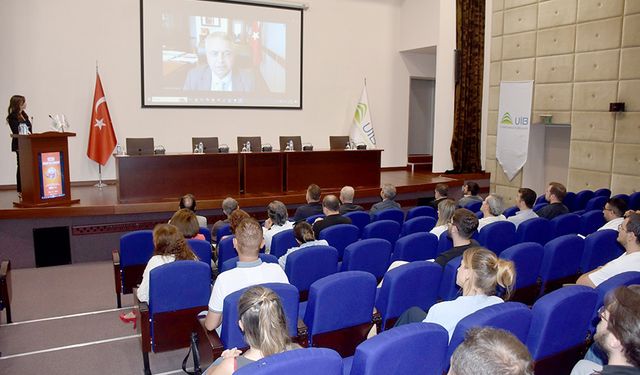UİB, E-İhracat’a odaklandı