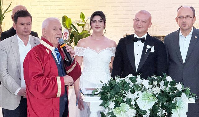 Cennet Cankılıç’ın oğlu evlendi