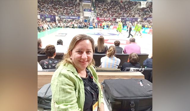 Derya Uysal meslekte 27 yılı devirdi