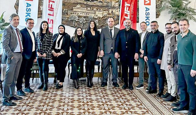 ELS Lift’in lansmanına büyük ilgi