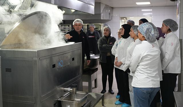 Geleceğin şeflerinden MEKAŞ’a teknik gezi