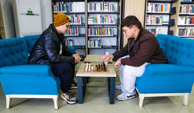 Büyükşehir Belediyesi gençlerin yanında