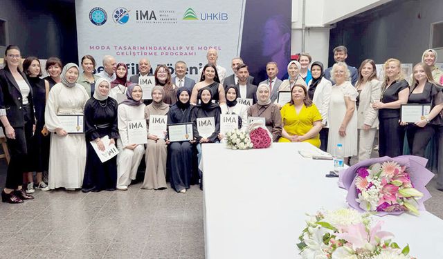Geleceğin tasarımcıları sertifikalarını aldı