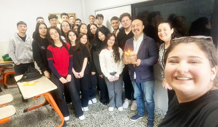 Ekmekçi'ye doğum günü sürprizi