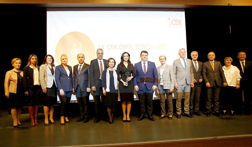 ÇEK Ödülü Dilek Livaneli’nin