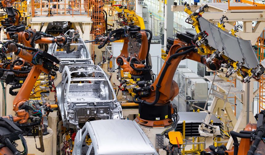 Otomotiv ihracatı yüz güldürüyor