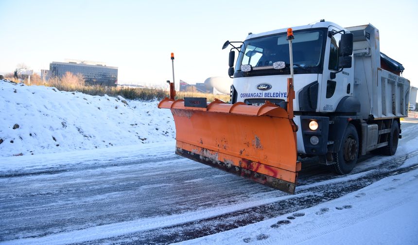 Osmangazi’de Rahat Ulaşım İçin Yoğun Mesai