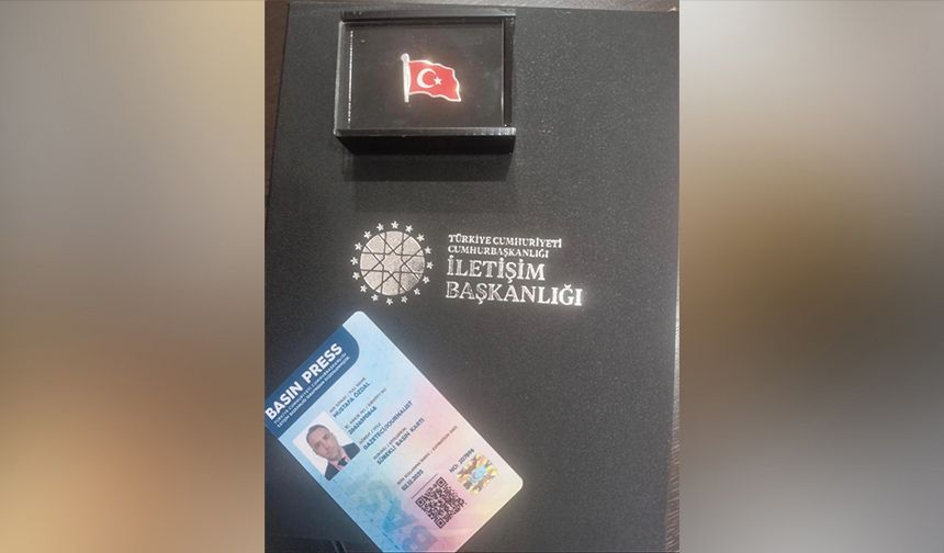 Mustafa Özdal’a Sürekli Basın Kartı Verildi