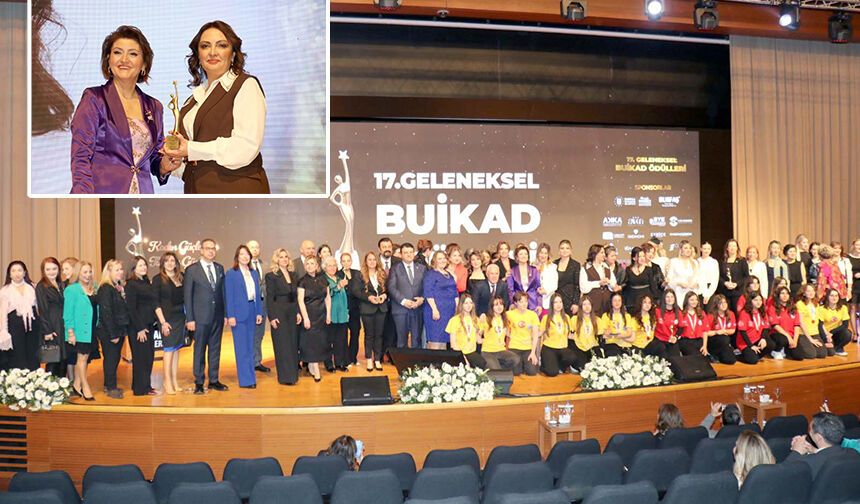 Başarılı iş kadınlarının gurur gecesi