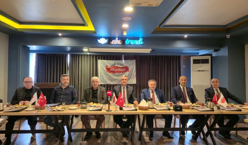 ANASİAD Üyeleri Kahvaltılı Toplantıda Buluştu