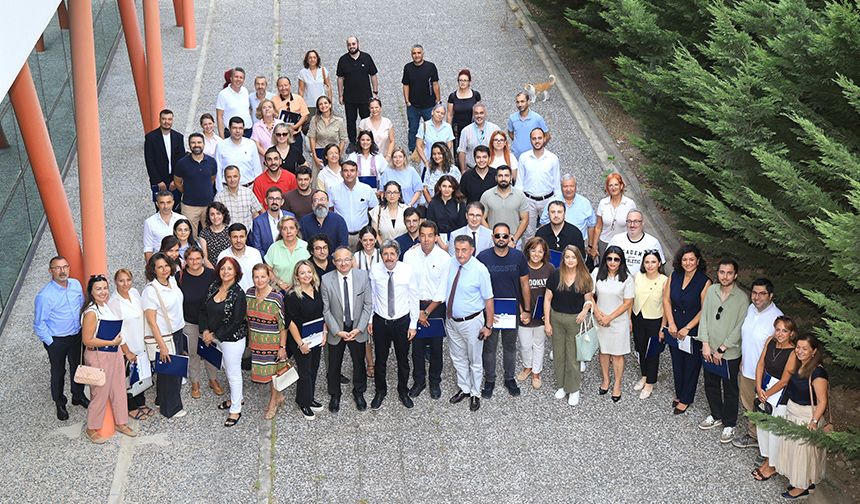 BUÜ akademik başarı çıtasını yükseltiyor