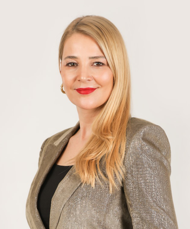 Ni̇lüfer Çevi̇kel-11